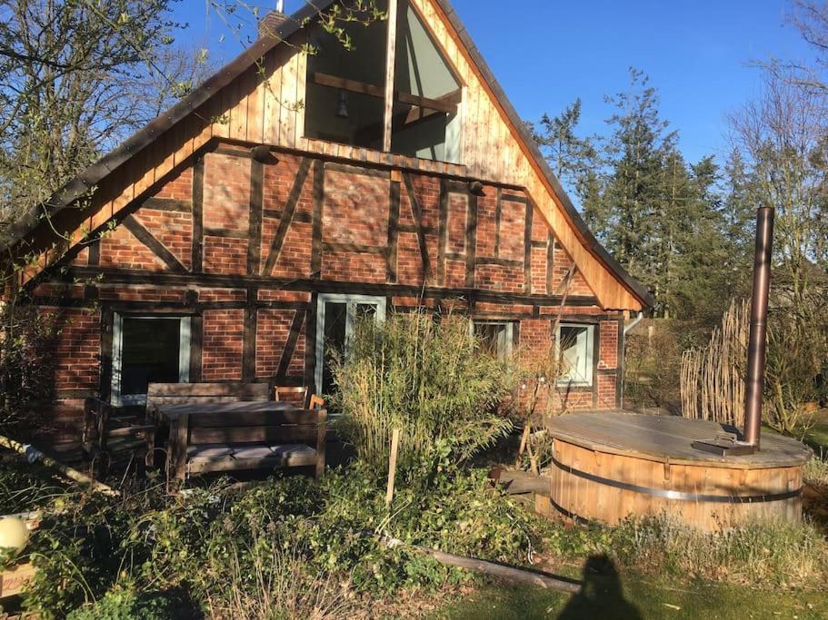 Wunderschoenes Bauernhaus An Der Elbe ブレッケーデ エクステリア 写真